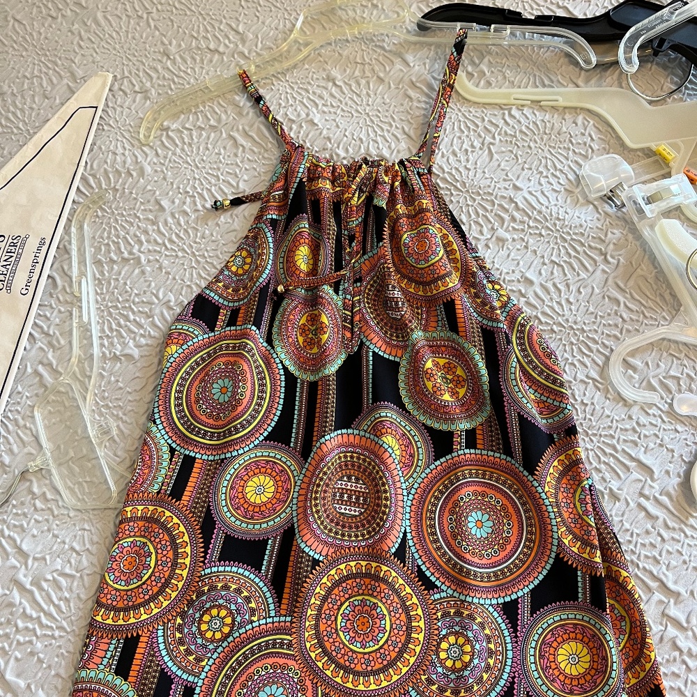 Veronica M Sleeveless shirt